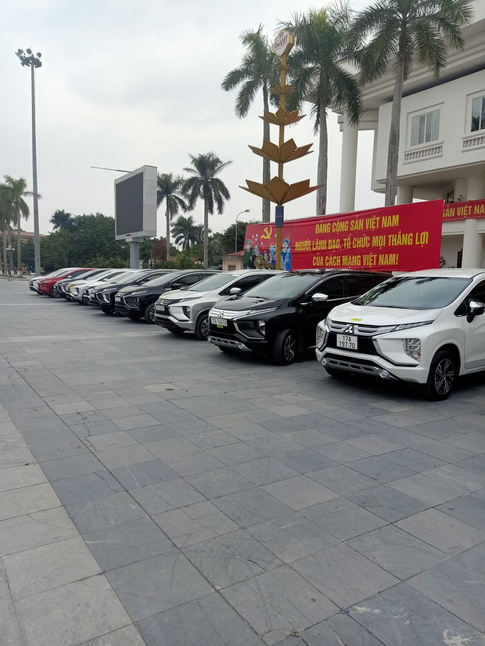 Cùng Chia Sẻ Hành Trình, Cùng Tiết Kiệm Chi Phí với Xe Tiện Chuyến Thiệp Tống